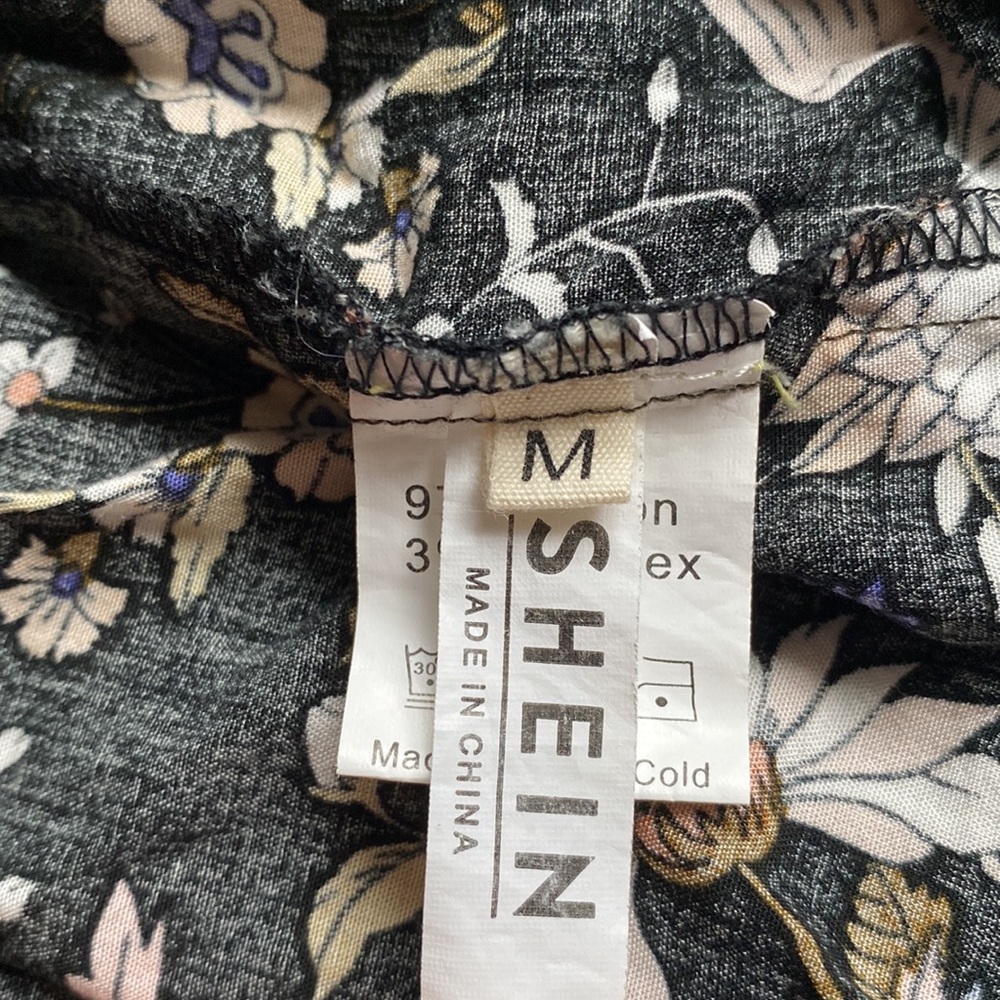 Like new long sleeve bird printed dress size medium - Picture 5 of 5
